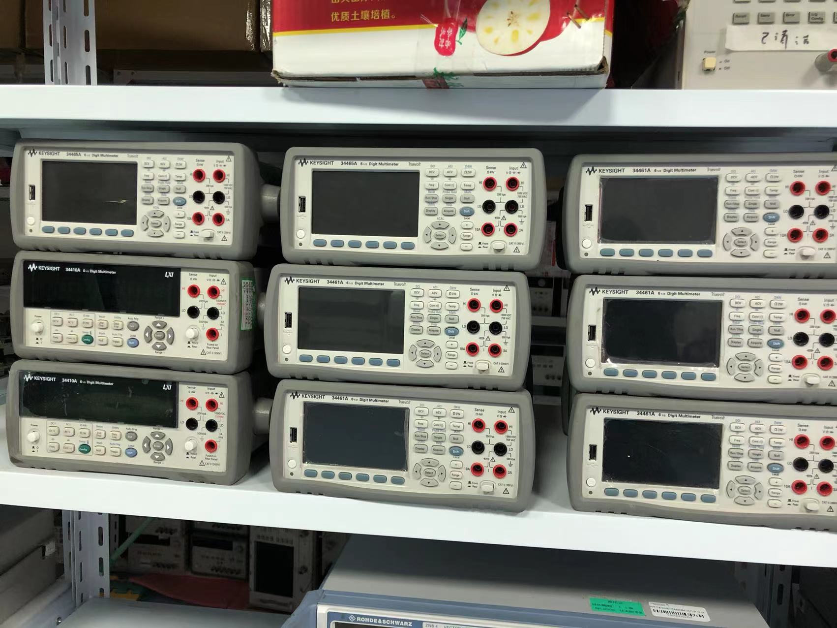 63a5134ce7ed0.jpg 頻率計53220A 3.jpg