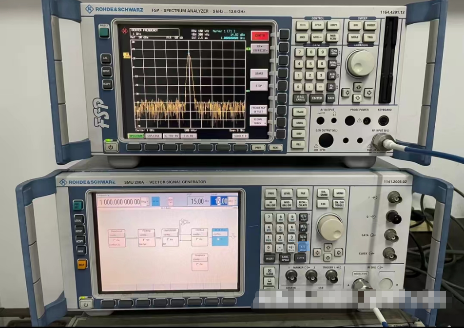 65079df48bf3d.png 信號源SMU200A 8.png